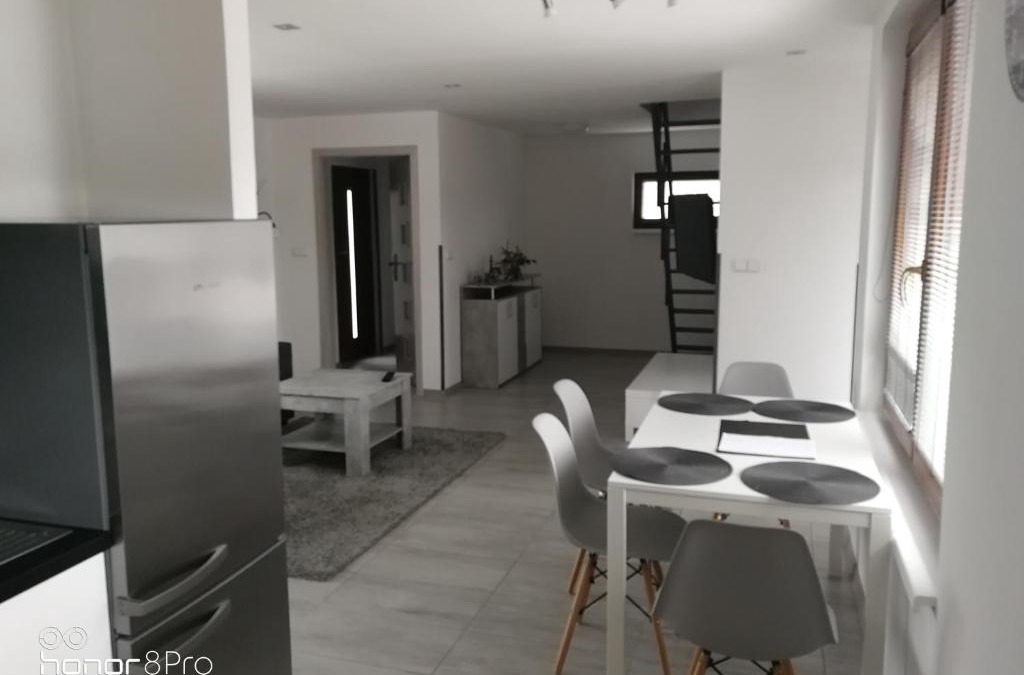 Zaluzi House | Ubytování Záluží