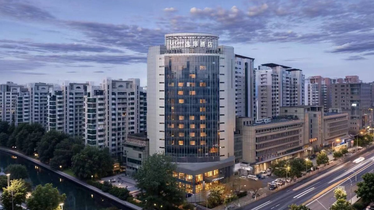 Nankai Hotel | UC by Hyatt West Railway St Hotel