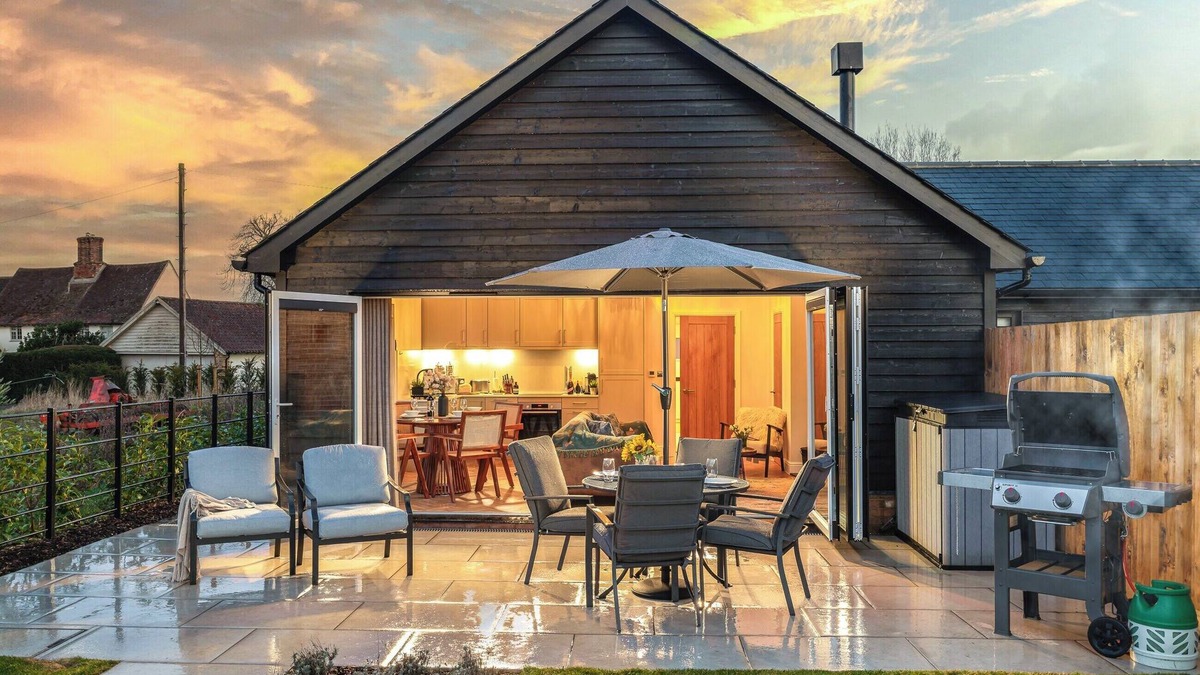 Howlett End Cottage | UK47693 - Piglet Cottage