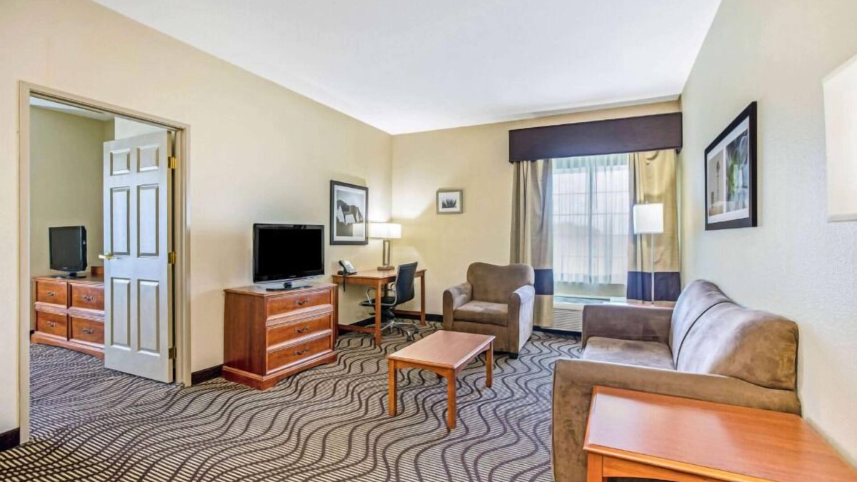 Northwest Corpus Christi Hotel | ULLAH LODGING INC