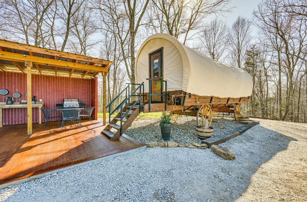 Lindseyville Other | Ultimate Covered Wagon Pioneers Paradise