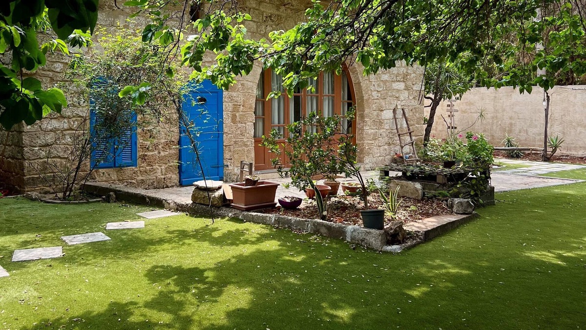 Sidon House | Ultimate experience of living in a traditional Legacy with a natural setting