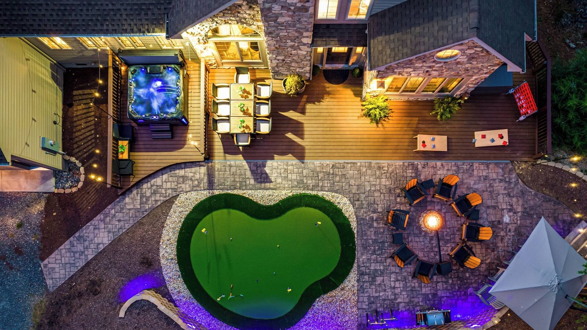 Massanutten Cabin | Ultimate Getaway: A Resort within a Resort