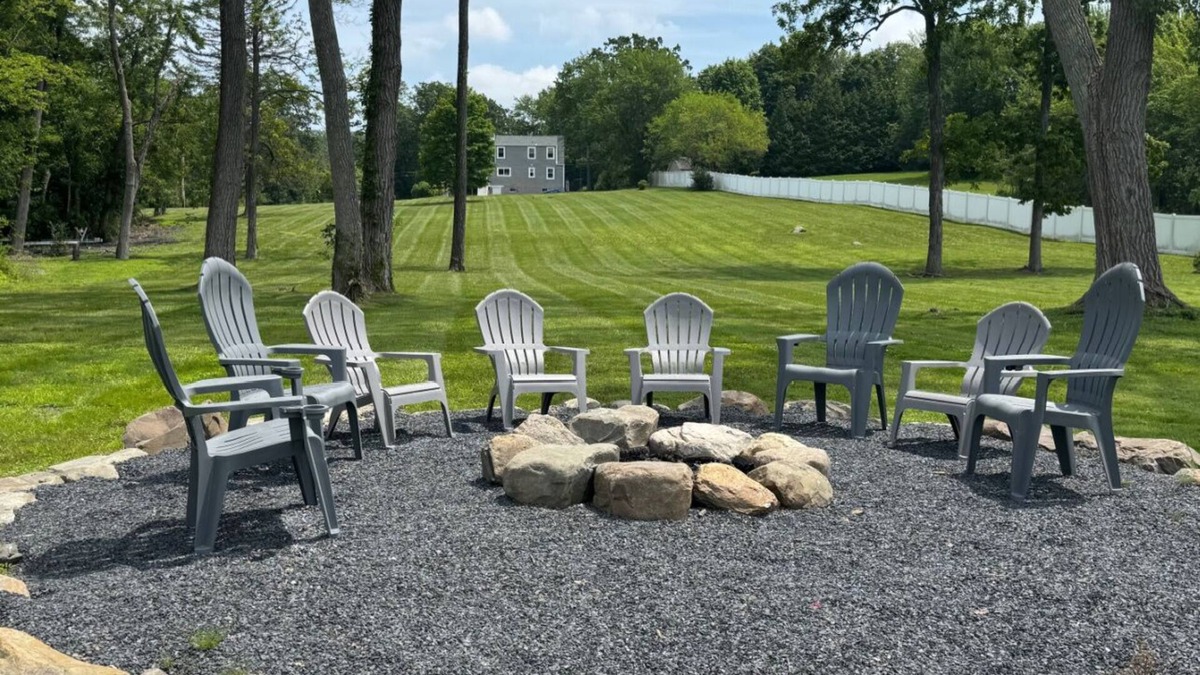 Middle Hope House | Ultimate Lakeside Getaway on 5 Acres - Private Dock, Kayaks, Fire Pit - Sleeps 9