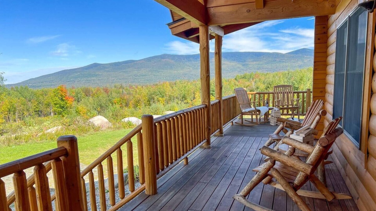 Jefferson Cabin | Ultimate Luxury Lodge in NH: Ski-Hottub-Pool Tbl-Yoga-Hike