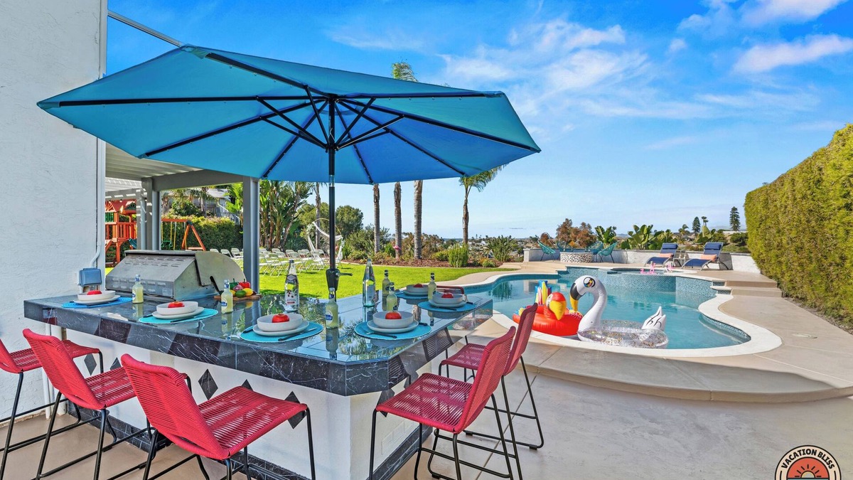 Mira Costa House | Ultimate SoCal Retreat: Poolside Fun & Views!