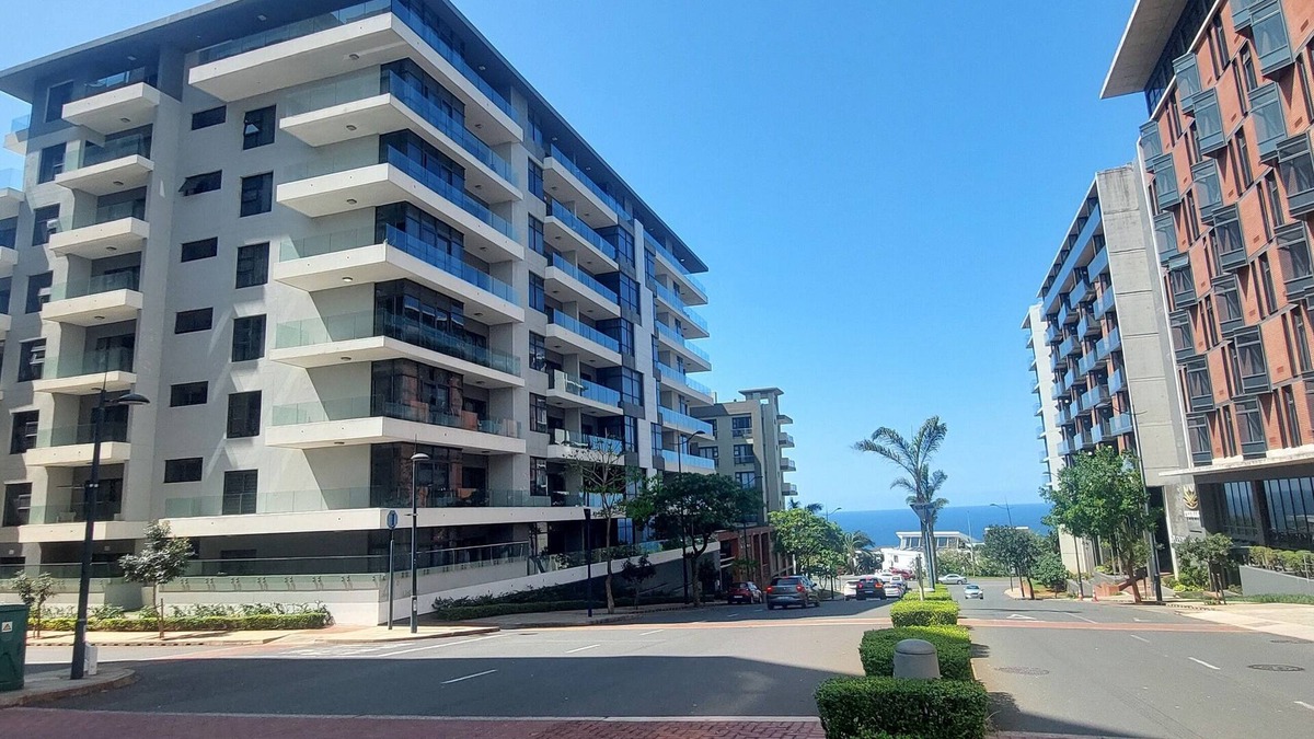 Umhlanga Ridge Apartment | Umhlanga Rox - 2 Bedroom apartment with sea view