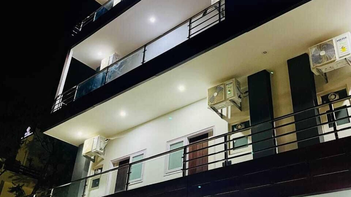 Gurugram Bed & Breakfast | UMRA