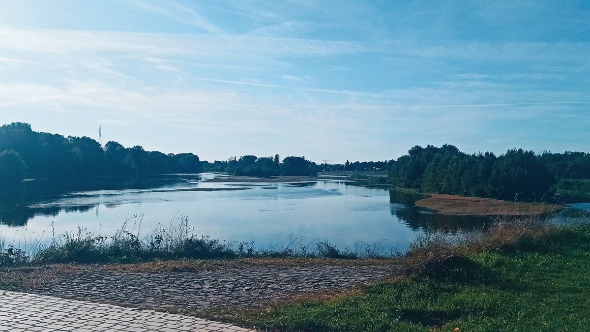 Combleux Apartment | Un Doux Séjour en Bord de Loire