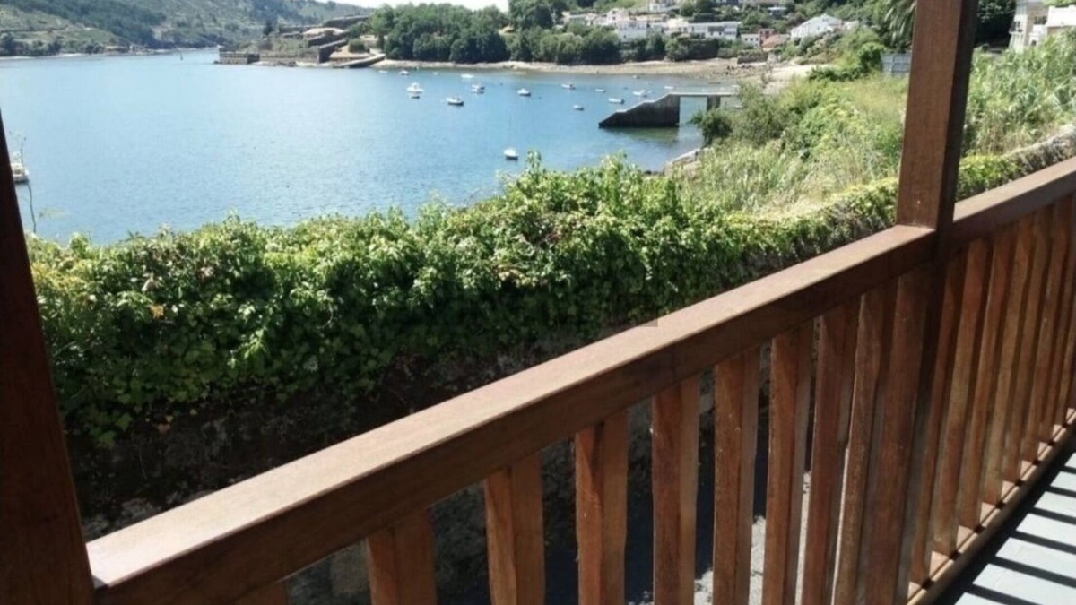 Ferrol House | Un Pequeño Sueño Frente al mar