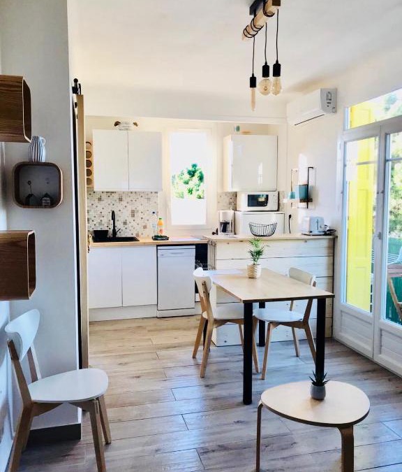 Plage d'Argeles Apartment | Un petit nid les pieds dans l’eau