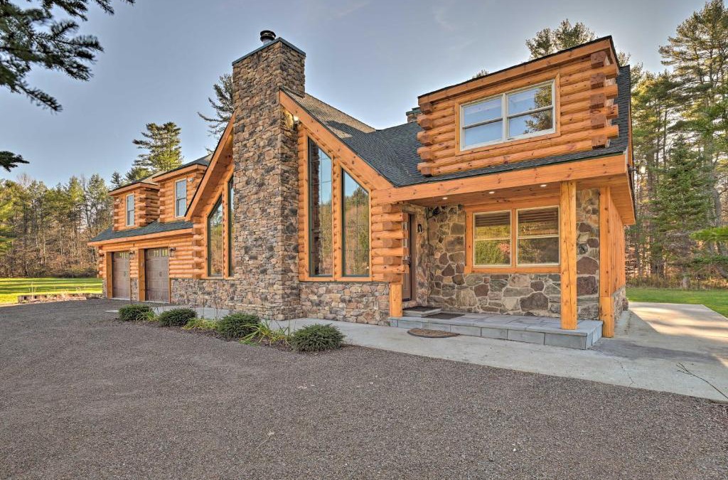 Wells Bridge House | Unadilla Cabin on 50 Acres and Fire Pit and Creek