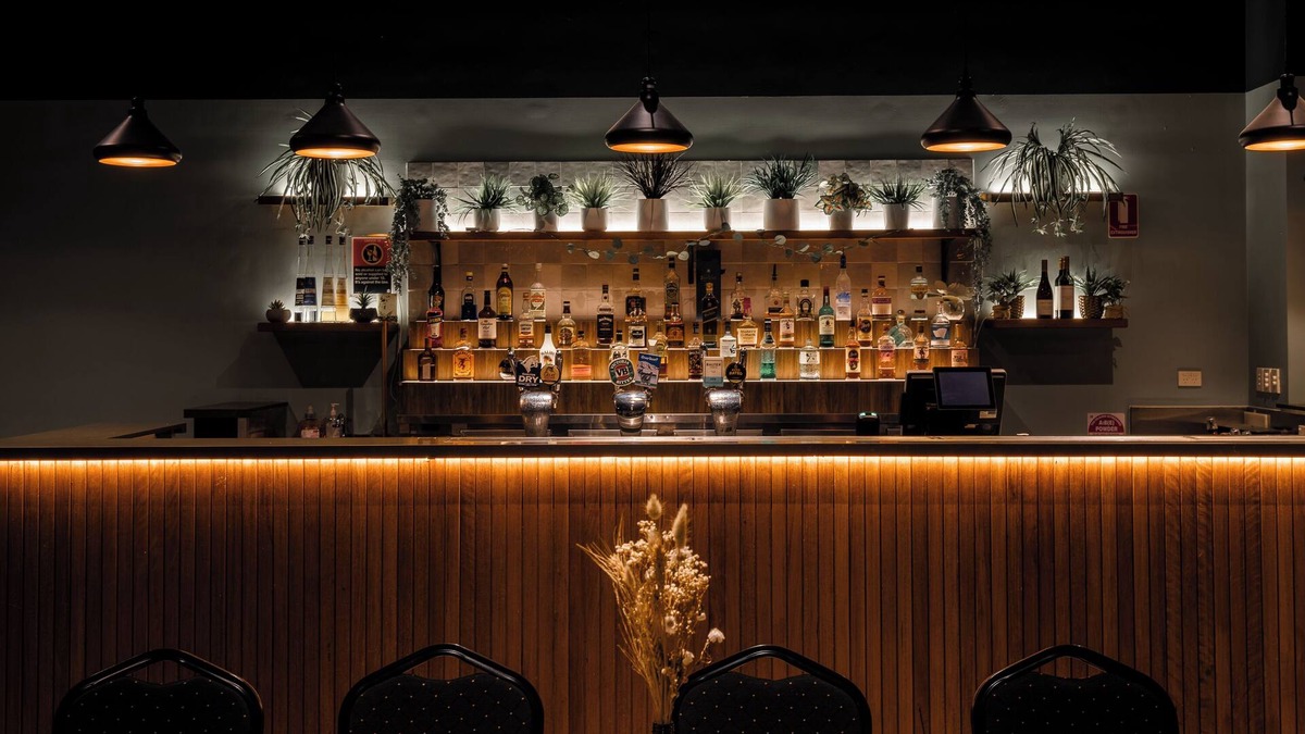 Unanderra Hotel | Unanderra Hotel
