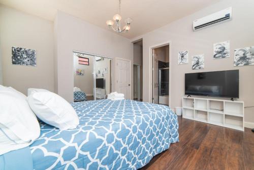 Allegheny-West Apartment | Unbeatable Location - Walkable Entertainment