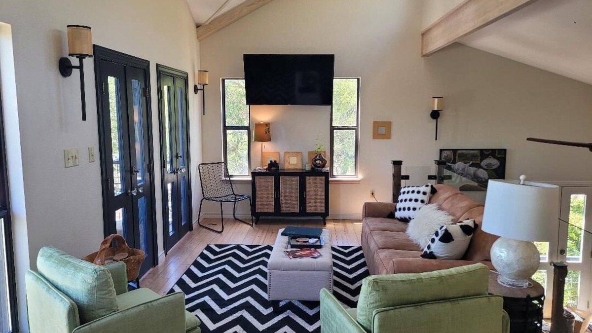 Comanche Trail House | Unbelievable 3 1/2 story Modern Cabin with Lake View