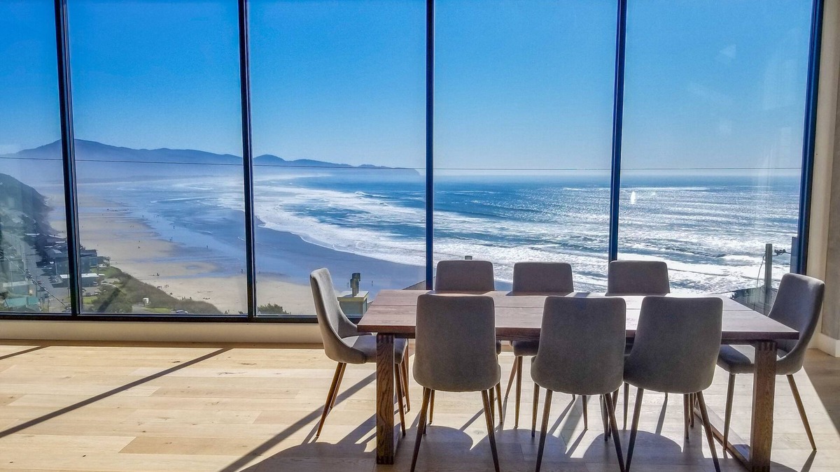 Oceanside House | Unbelievable, unobstructed ocean views, sleeps 10!