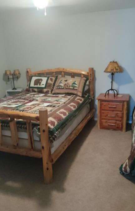 White Sulphur Springs Bed & Breakfast | Uncle Bob's
