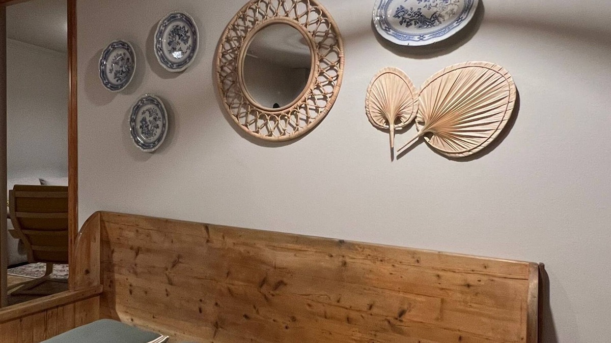 Montebruno Apartment | Uncle Horace's House AAUT Cozy apartment in the Ligurian countryside.