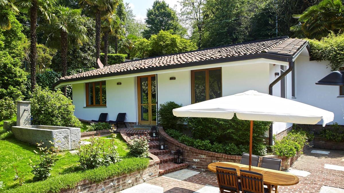 Turin Villa | Under a sky of Stars