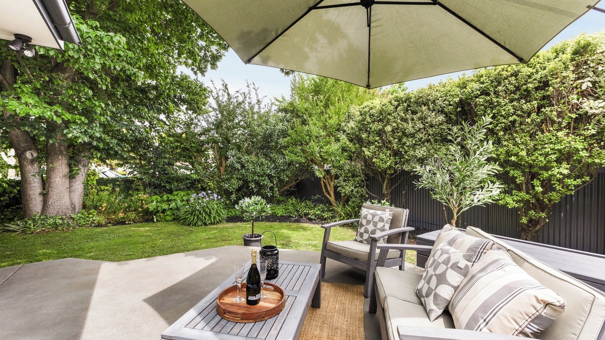 Hastings House | Under The Elms