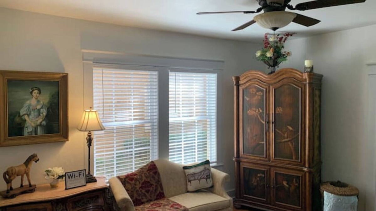 Hannon Park Condo | Under the Oaks in Mobile’s Historic District