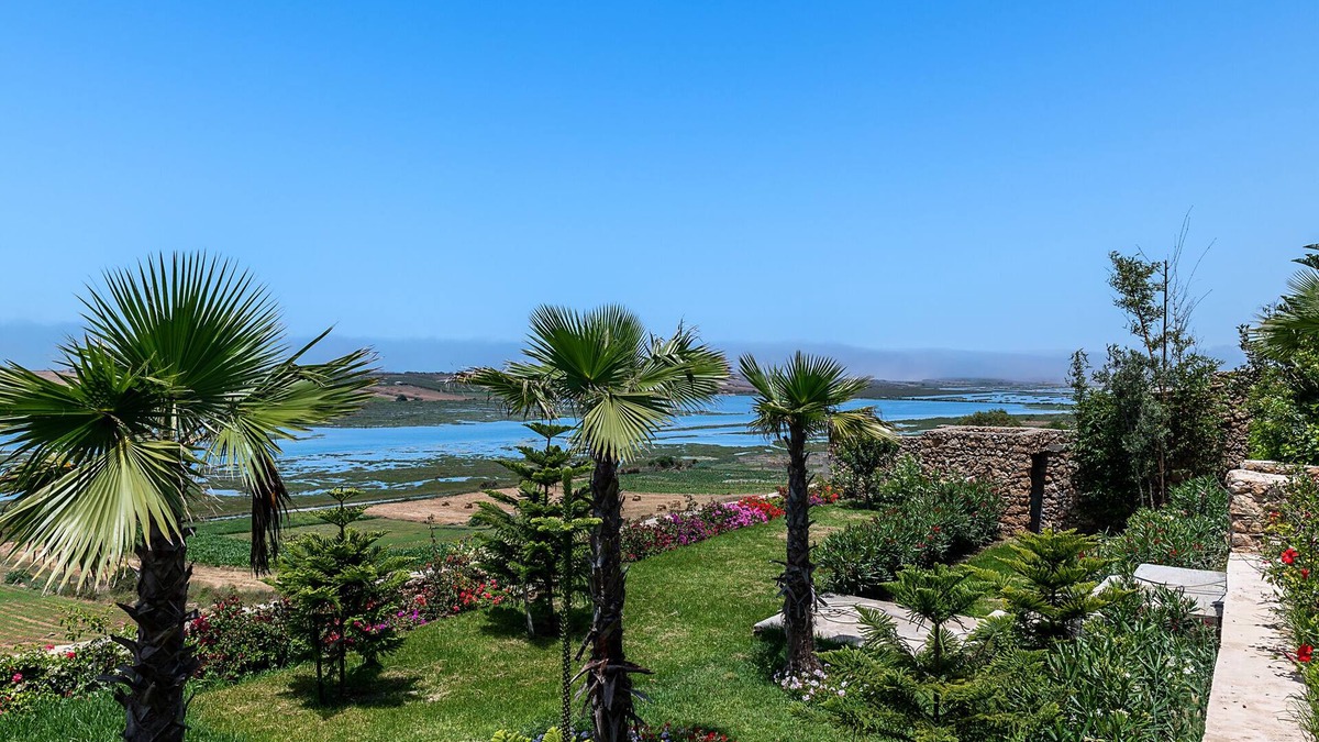 Oualidia Bed & Breakfast | Une Belle Suite Avec Terrasse et vue Directe sur la mer
