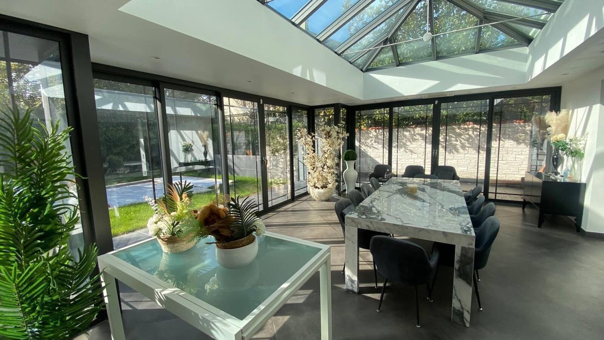 La Varenne Saint-Hilaire Villa | Une Villa de Rêve Pour les Jeux Olympiques à La Varenne : Détente et Élégance -