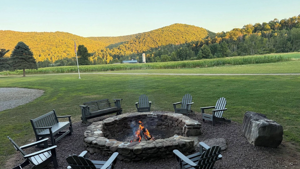 Gaines Cabin | UNFORGETTABLE TIMES.500+ ACRES, 3/4 MILE ON PINE CREEK!