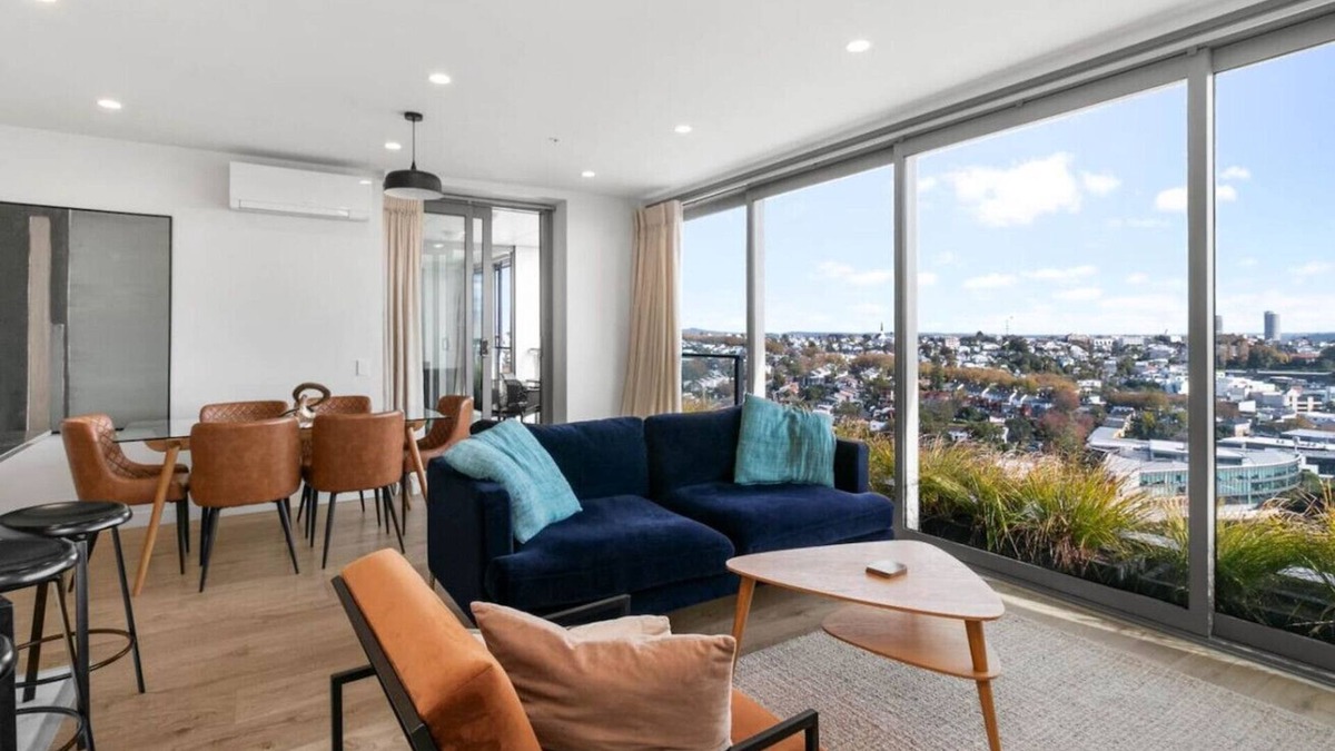 Auckland Central Business District Apartment | Union Green Apt w Stunning Views & Free Parking