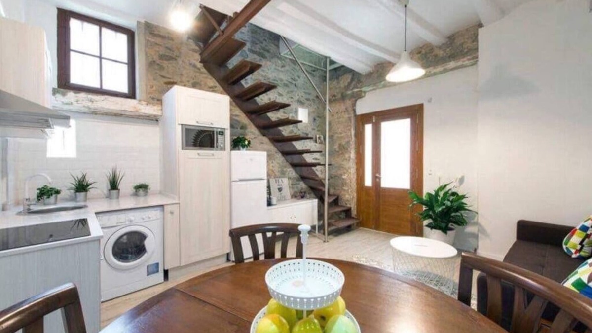 Horta-Guinardo House | UNIQUE 3 BED HOUSE in HORTA By MyRentalHost