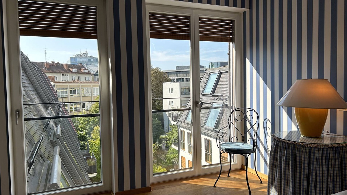 St. Benno Apartment | Unique: 3bedroom apartment in the heart of Munich