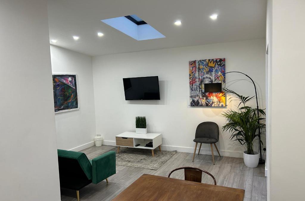 Minworth House | Unique 4 Bedroom House, ideal for HS2, Business People, Contractors & workers