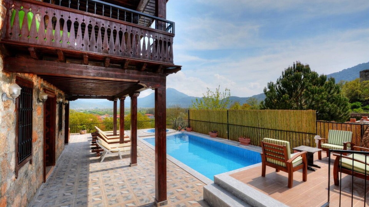 Fethiye House | Unique 4 bedroom stone villa