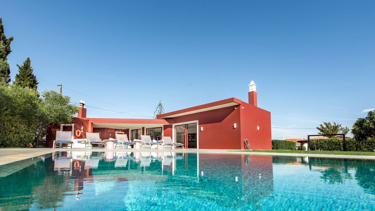 Pata de Cima Villa | Unique 6 bed Room Villa Albufeira Private Pool Simply Perfect for until 14 pax