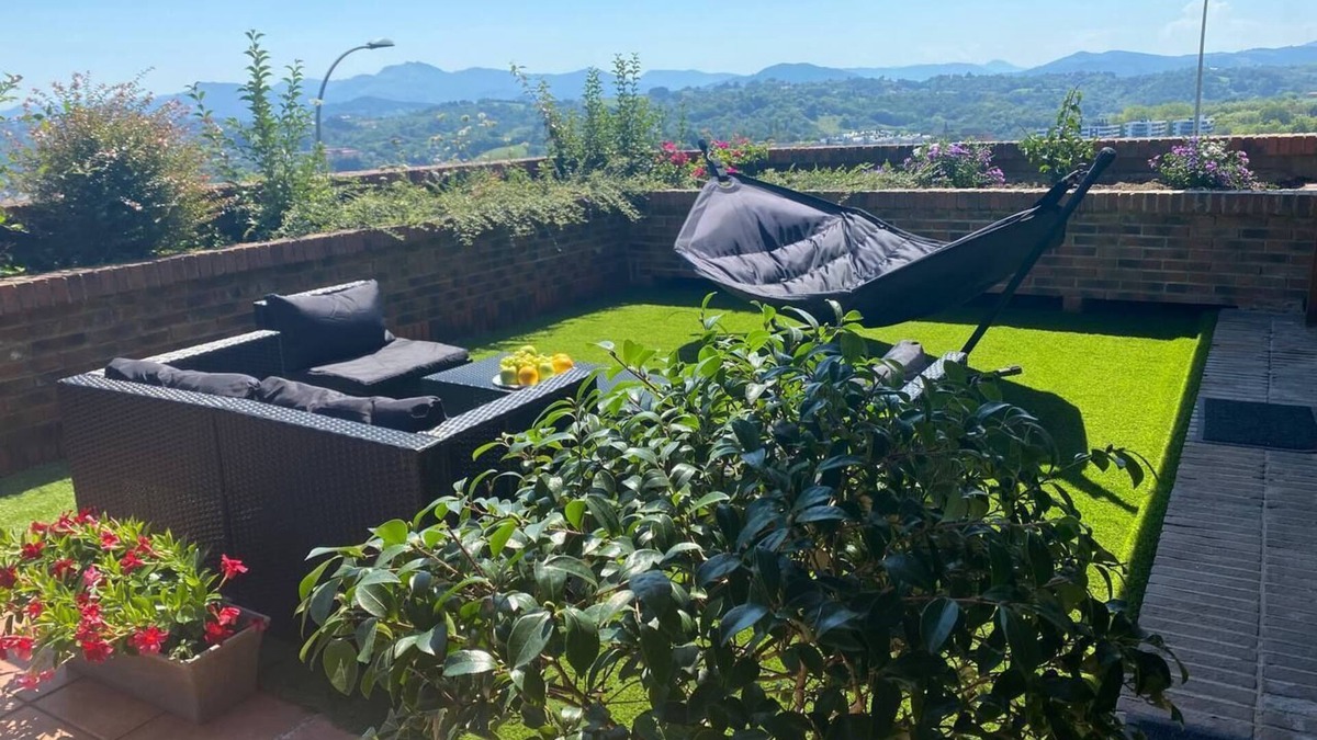 San Sebastian Apartment | Unique and spacious property with terrace.