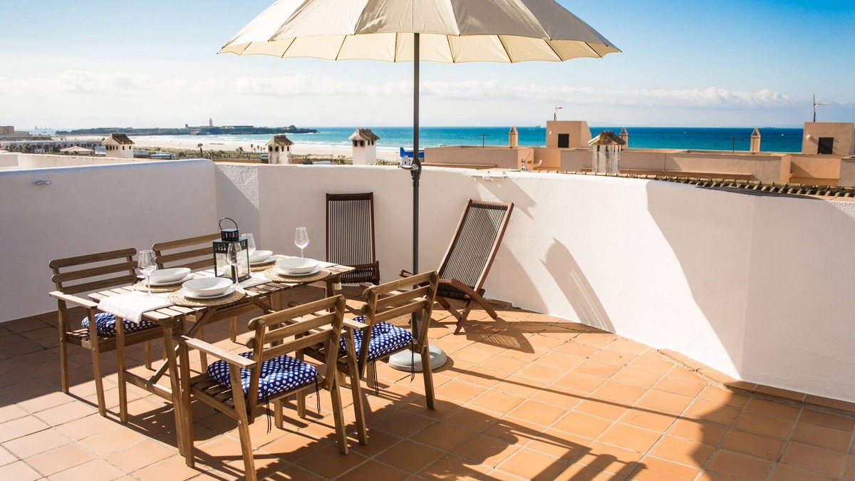 Tarifa Apartment | Unique apartment on the beach with terrace and spectacular sea views