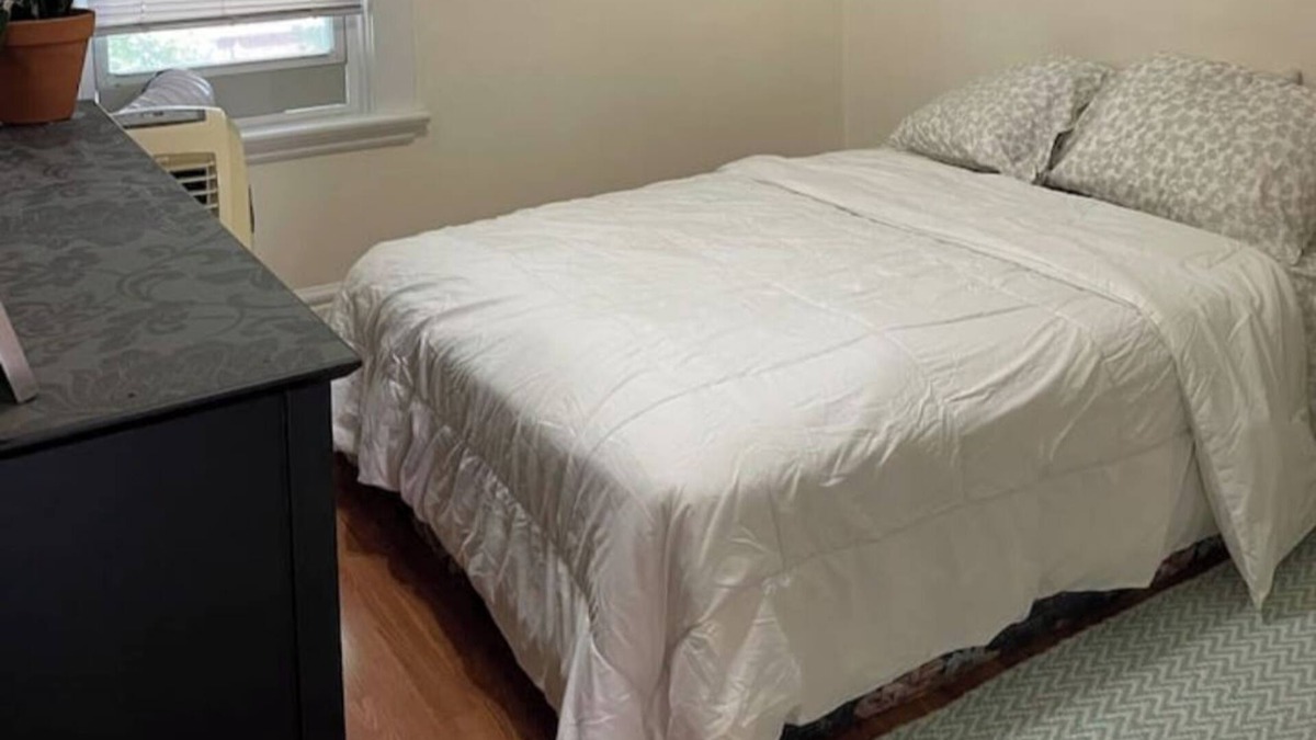 London House | Unique Boho Unit Close to Downtown