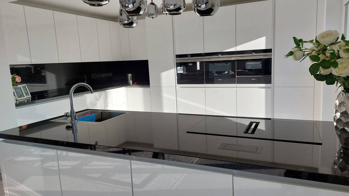 Wulferode House | Unique detached house. peace and comfort for trade fair guests and those seeking relaxation