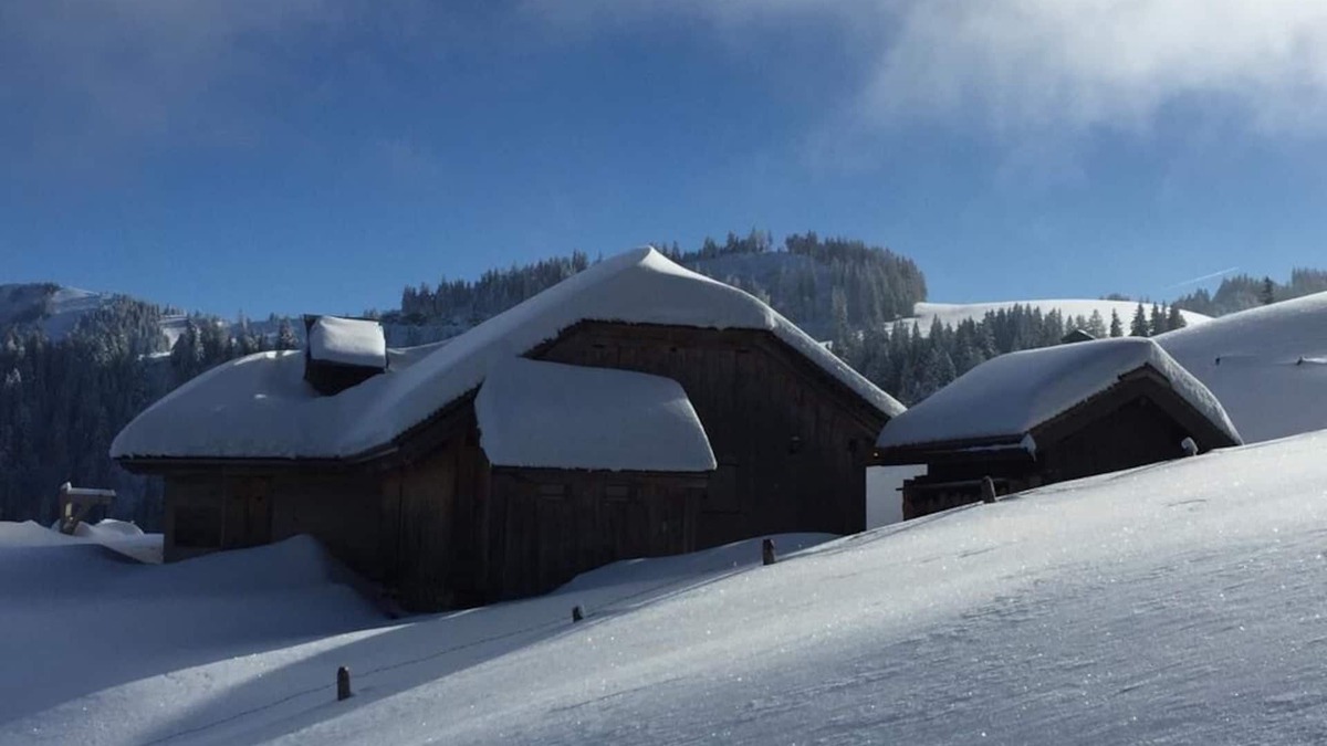 Bulle Ski Chalet | Unique en Suisse