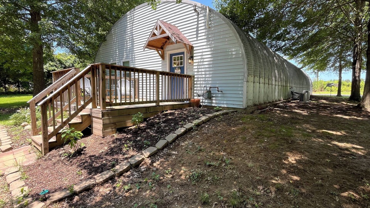 Mason House | Unique family friendly 2-bedroom house in Mason Tn