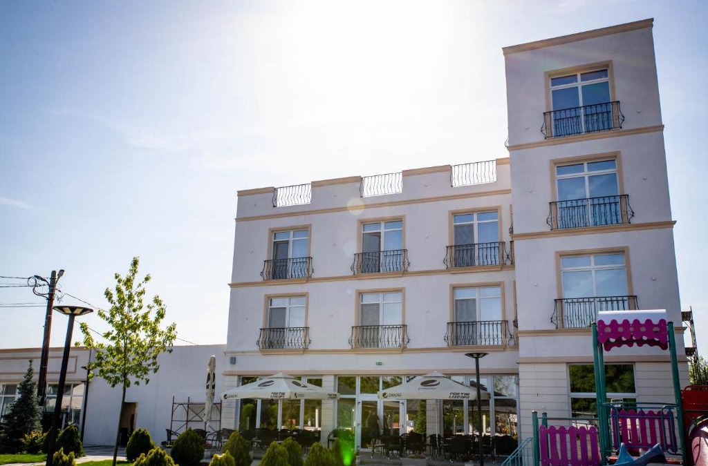 Varsatura Hotel | Unique Garden Hotel