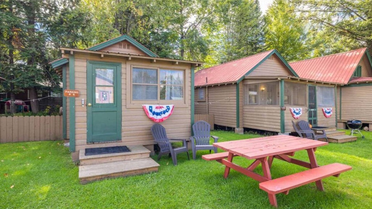 Inlet Cottage | Unique Getaway, Just Steps Away from The Beautiful 4th Lake Here at Stiefvater's Lakeside Cottages!