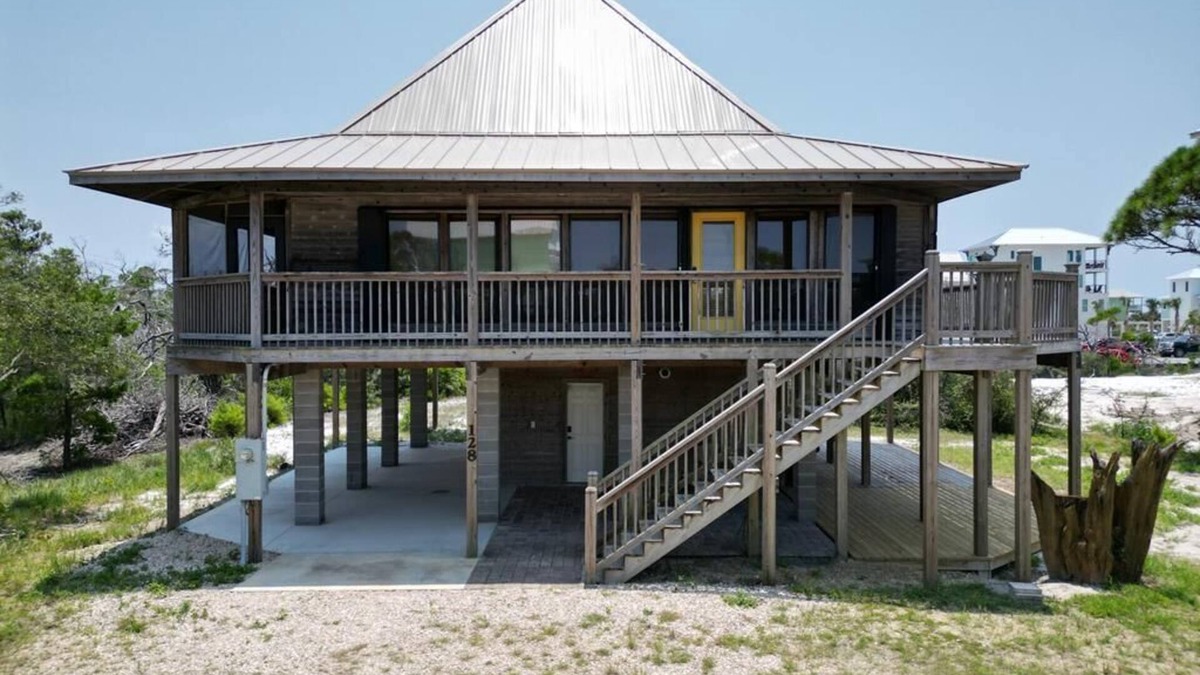 Cape San Blas House | Unique Gulf Side Home with easy access to beach