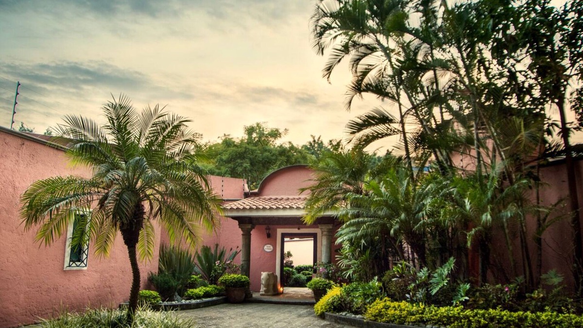 Cuernavaca Villa | Unique, Hacienda Style. Unforgettable Experience, Up To 26 Persons, 11 suites
