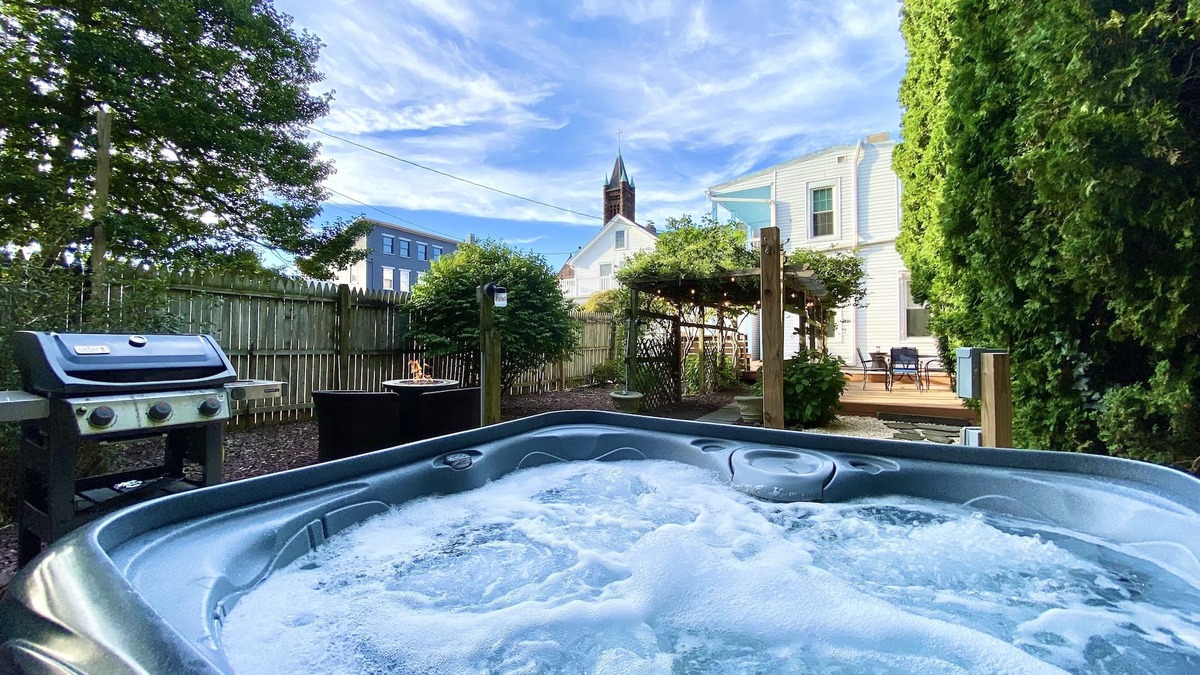 Hummelstown House | Unique & Historic w/Hot Tub, Firepit Next To Hershey
