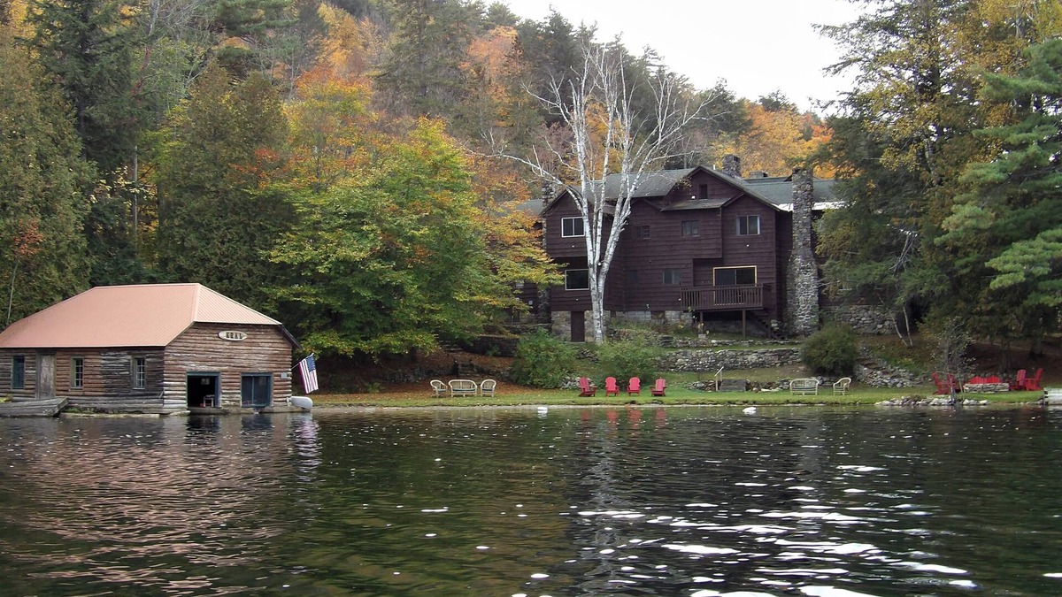 Ticonderoga House | UNIQUE LAKEFRONT DESTINATION with Four Seasons of Adirondack Adventure