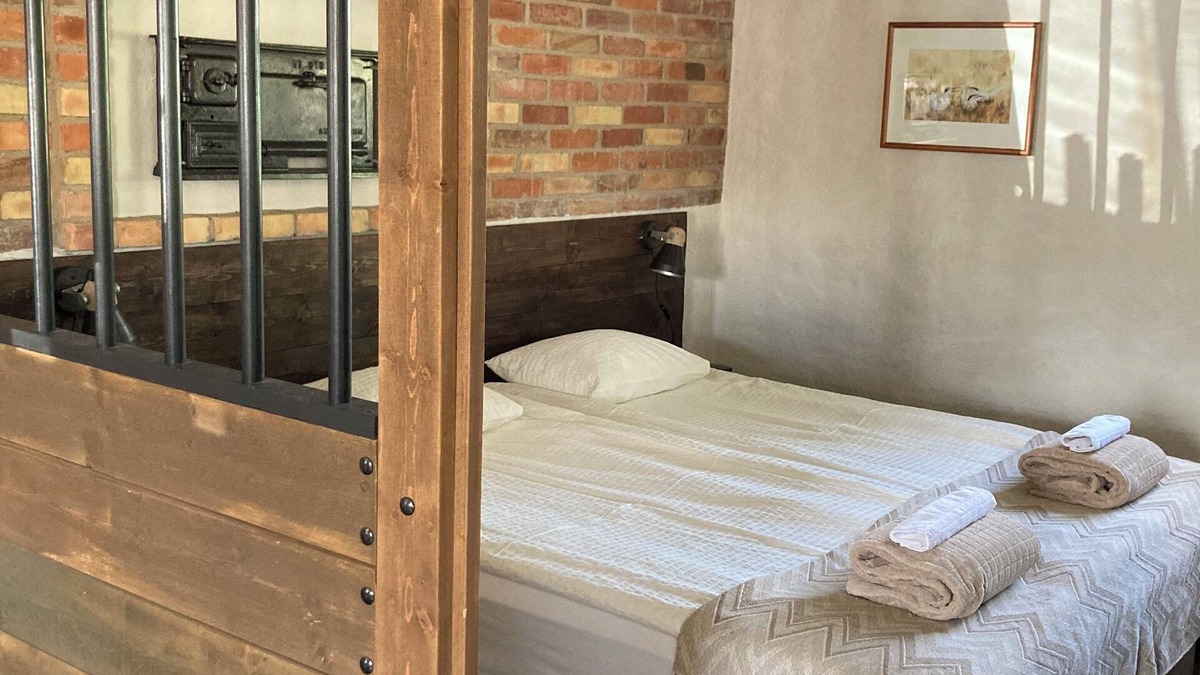 Skarby House | Unique living in stable
