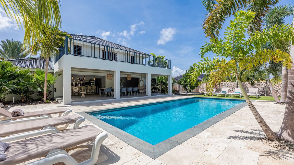 Jan Thiel Villa | *UNIQUE* Luxury 10-person villa Laman within walking distance of Jan Thiel Beach