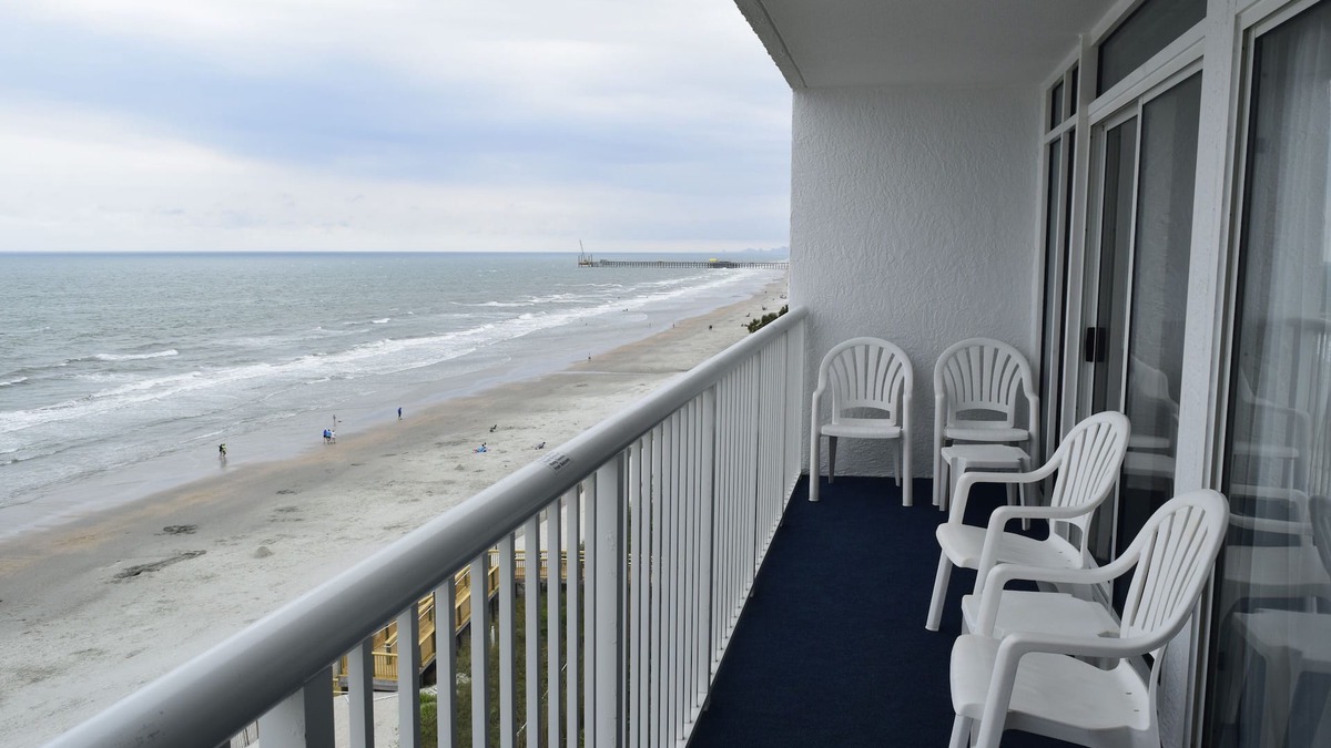 Arcadian Shores Condo | Unique Oceanfront One Bedroom Upgraded Deluxe w/Washer and Dryer