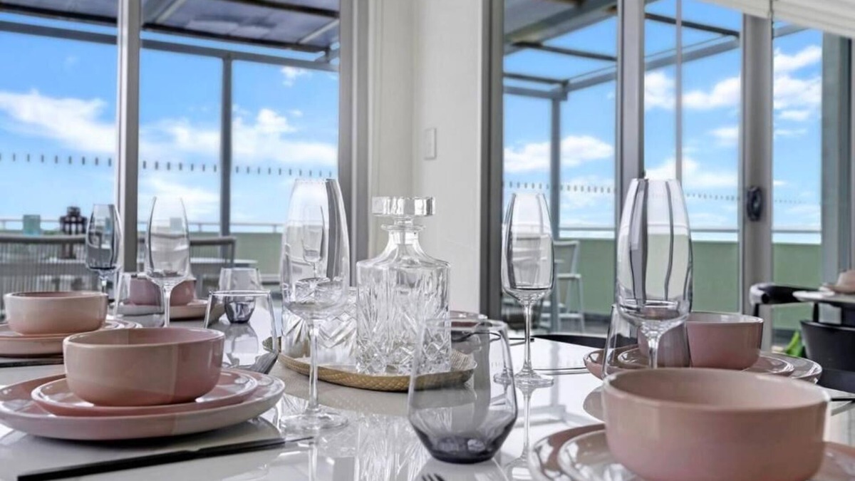 St. Leonards Apartment | Unique Penthouse Experience with Spectacular View!
